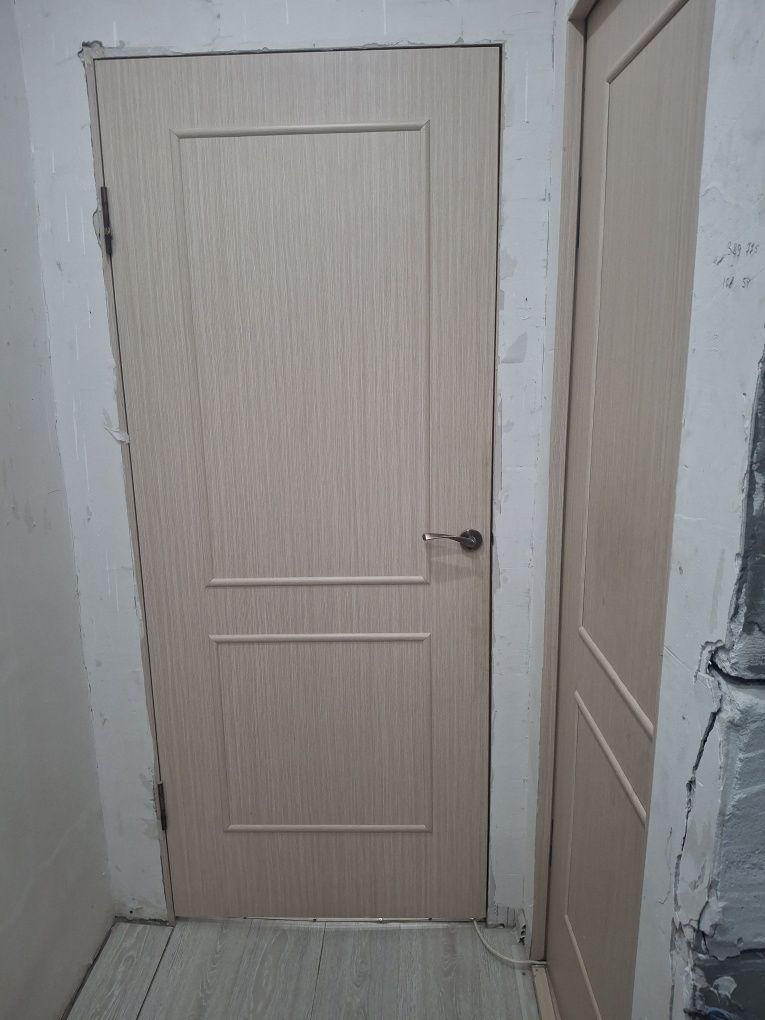 Продается  бу двери