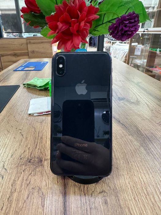 Айфон X в отличном состоянии