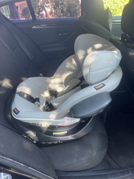 BeSafe izi turn scaun auto rotativ
