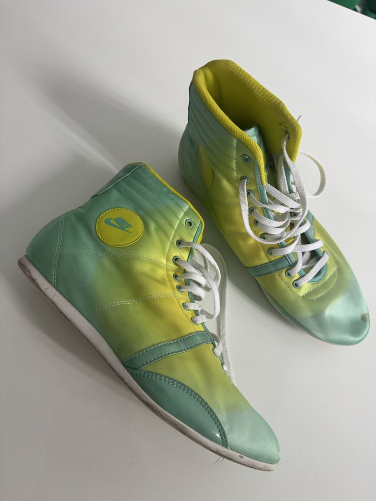 Nike маратонки 40.5