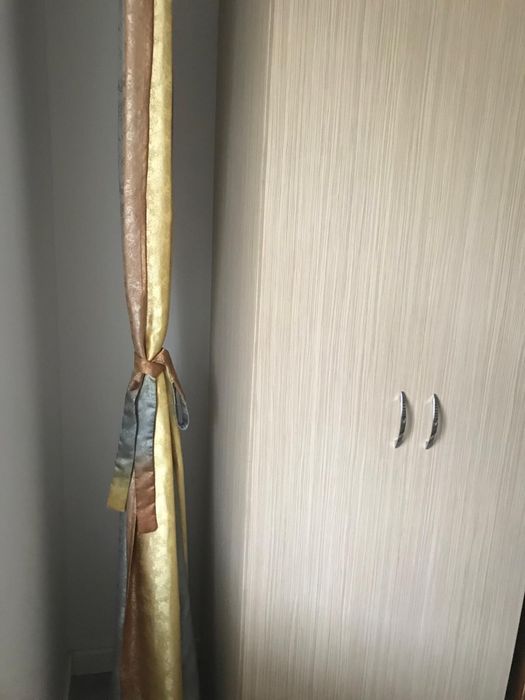 Vand sifonier pentru dormitor