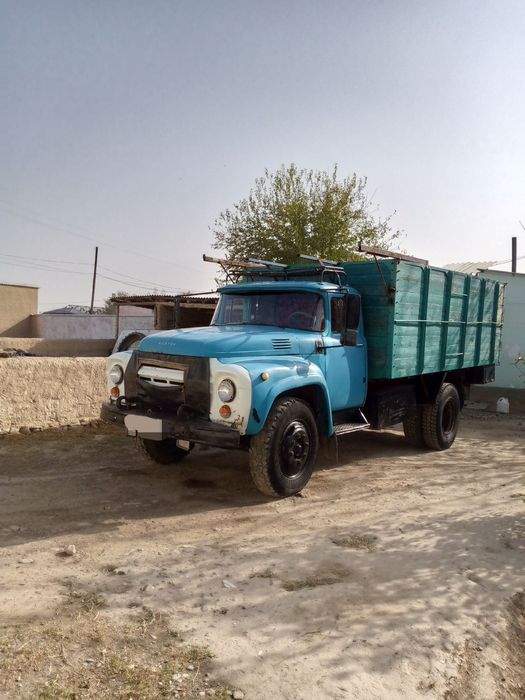 Zil 130 sotiladi