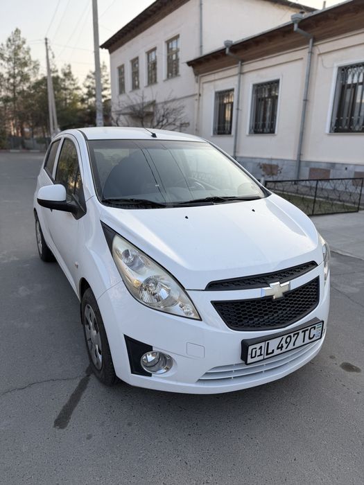 Спарк 2011-йил 1л 150 000км юрган