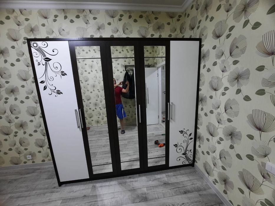 Шкаф 5ти дверный