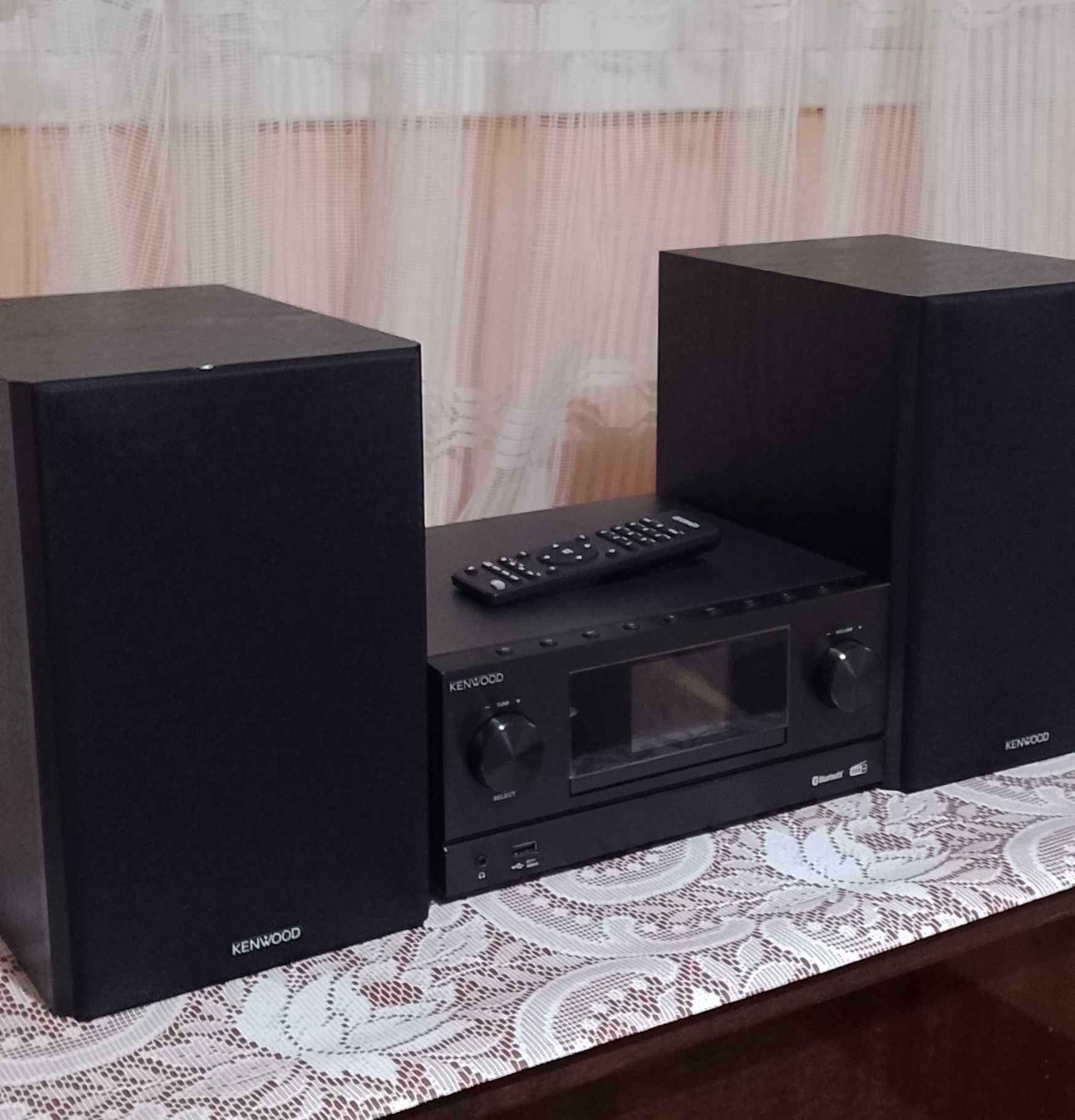 уредба KENWOOD M-9000S-B