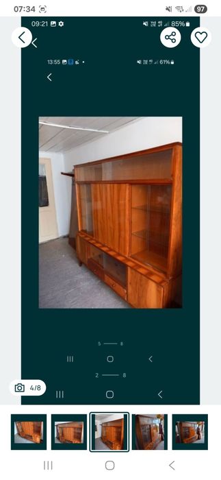 Vitrina vitange si cuier .