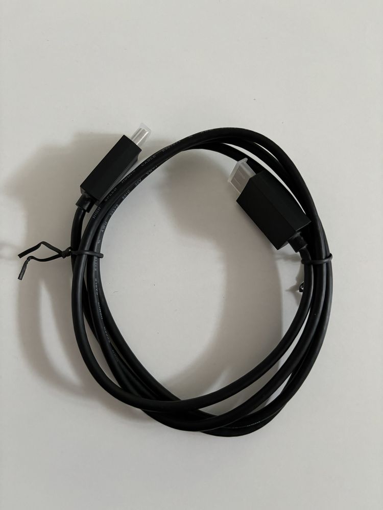 Vand cablu HDMI 2.1 original de la PS5