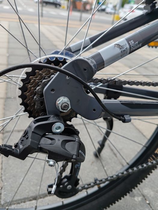 Bicicleta Rockrider MTB cu suspensie fata