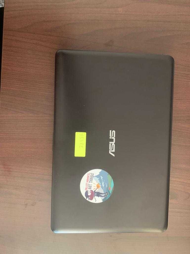 Laptop ASUS 4Gb RAM, Intel Core I3