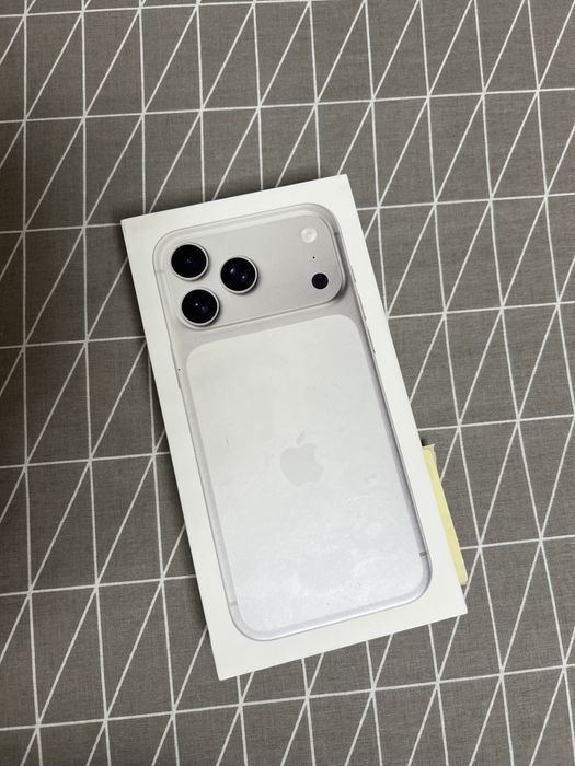 Iphone 17 Pro Max 256GB (Silver)