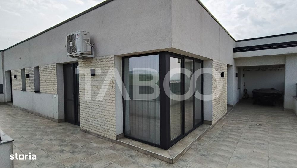 Penthouse de lux de vanzare 4 camere în Sebes