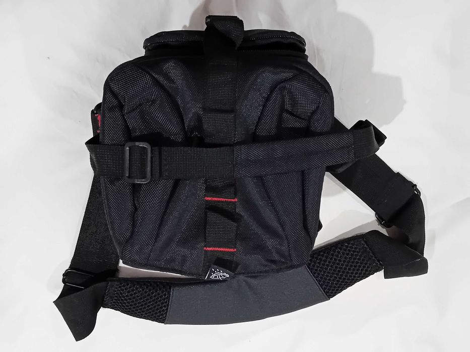 Geantă - Husă pentru cameră de mână / umăr Hama Protour 130 Colt