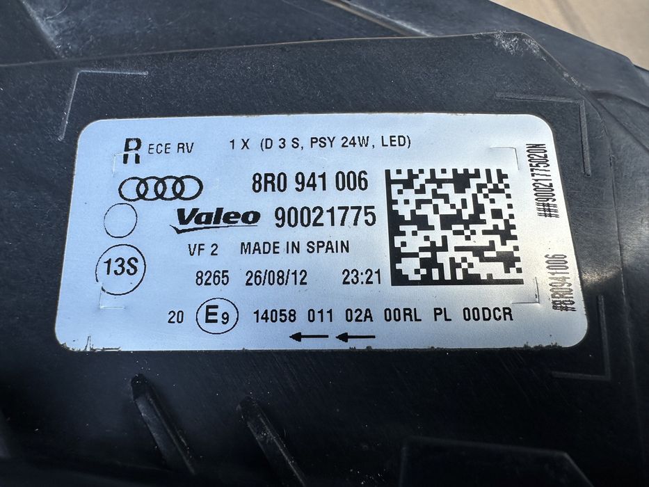 Faruri / Far stanga, Far dreapta Audi Q5 8R Facelift