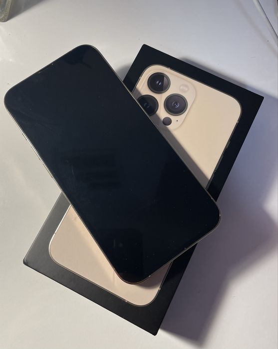 Iphone 13 pro 128 gb  неразличим  от  нов