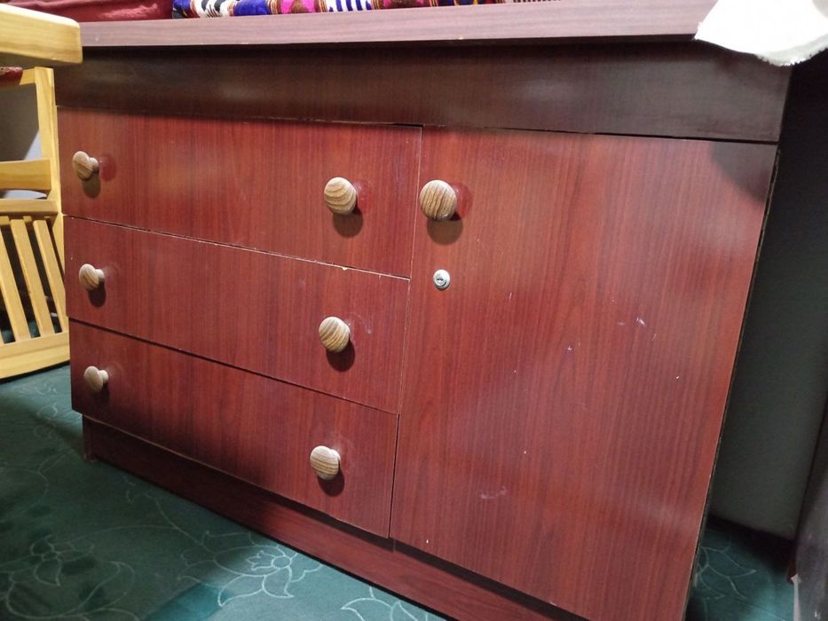 spalniy garnetur sotiladi kelishilgan xolda b/u