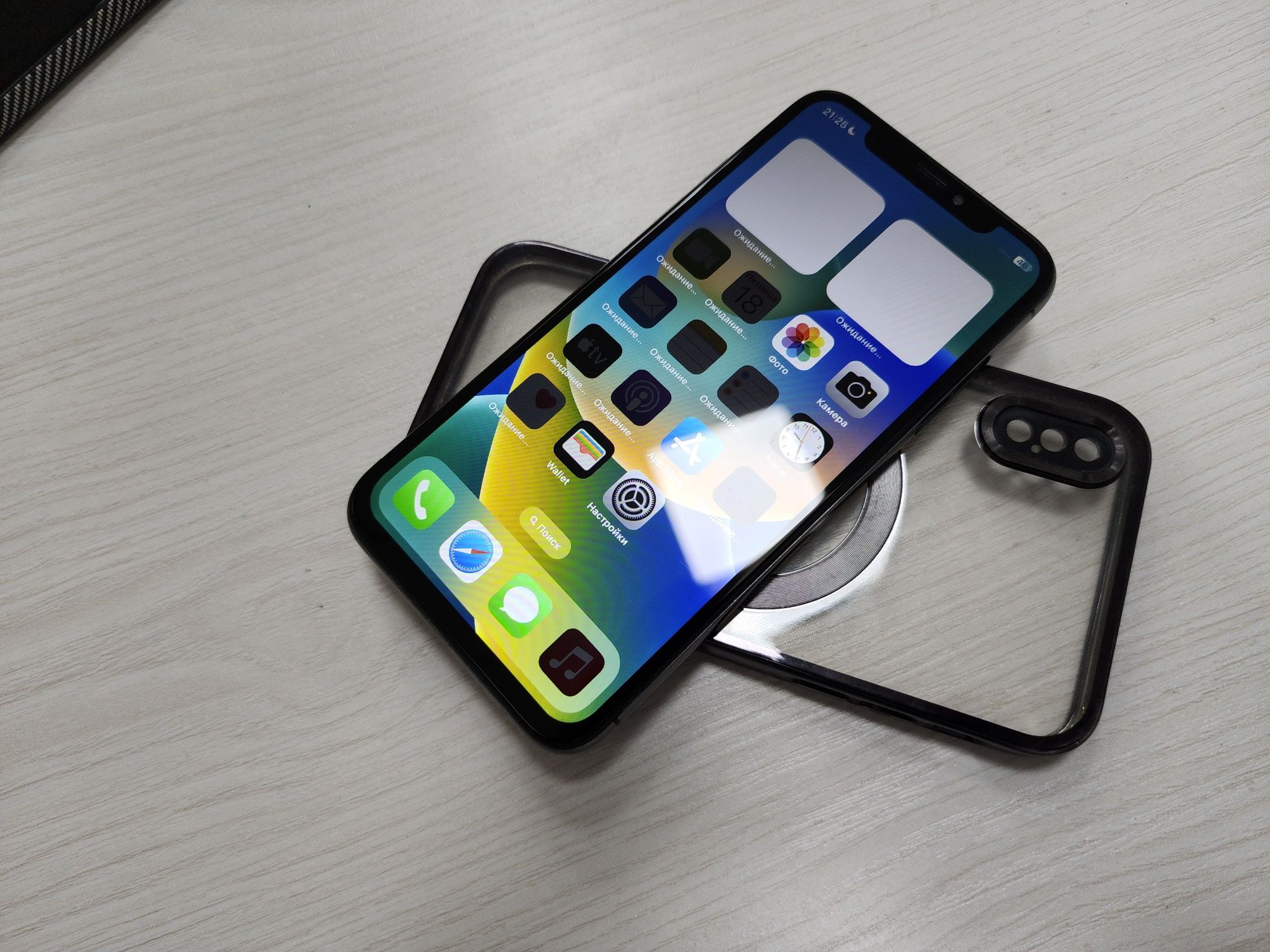 Iphone X Black 64Gb Bat 70% Radnoy  Face Yoq shu Qogan joylari Zor