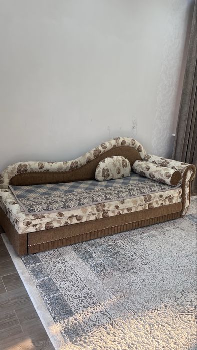 Тахта б/у 80*200 или 160*200