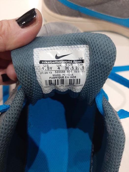Дамски велурени кецове Nike-36.5 номер