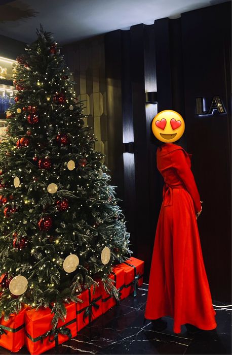 Продам итальянское красное платье