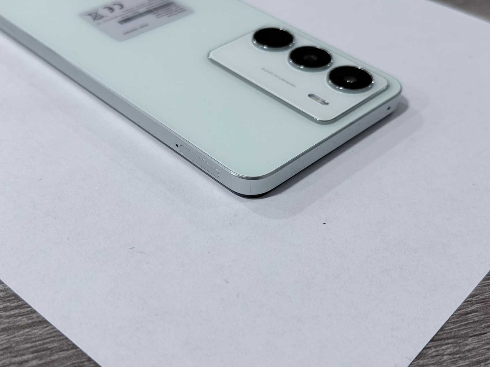 Продавам Realme 14X 5G 128gb