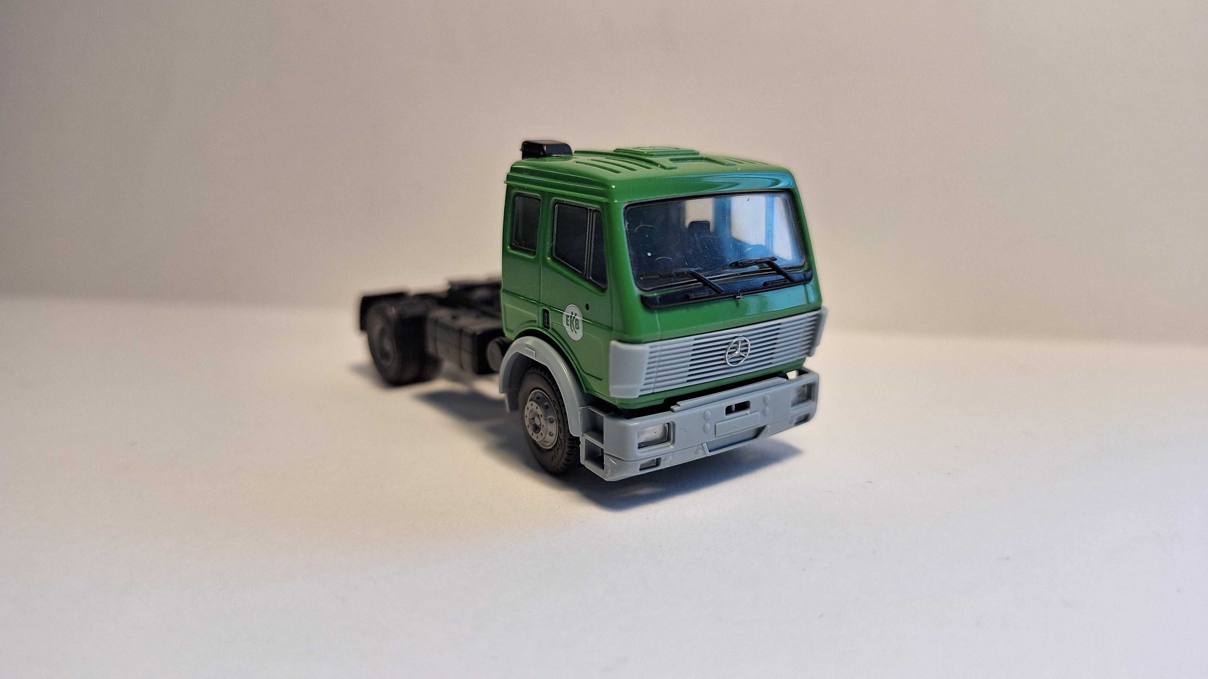 Камиончета модели в мащаб 1:87