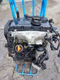 Motor complet fara anexe Volkswagen Passat B6 2006 berlina 2.0 tdi BKP