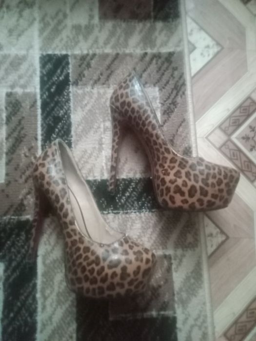 Продам вещи женские