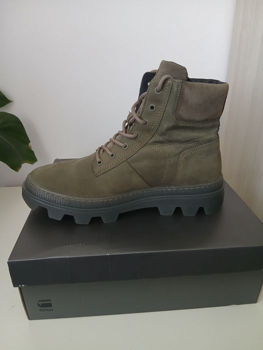 Боти от естествена кожа