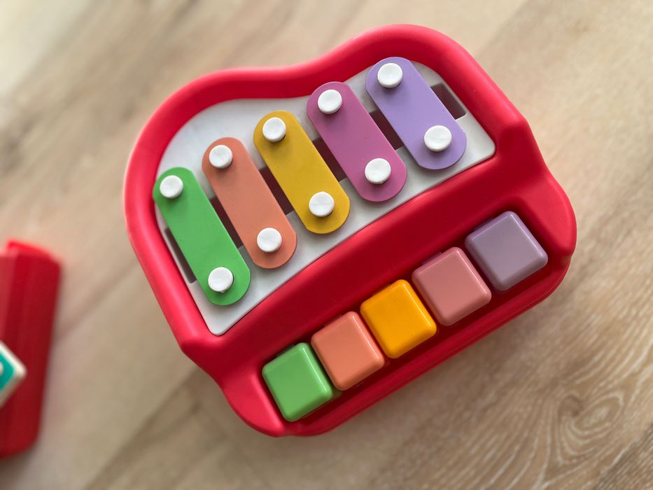 Детски играчки за над 18месеца