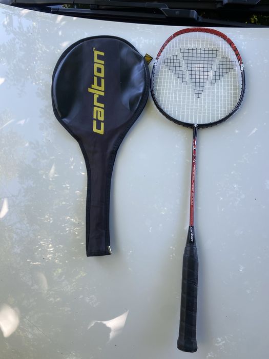 Карбонова ракета за бадминтон Carltonaeroblade 6000