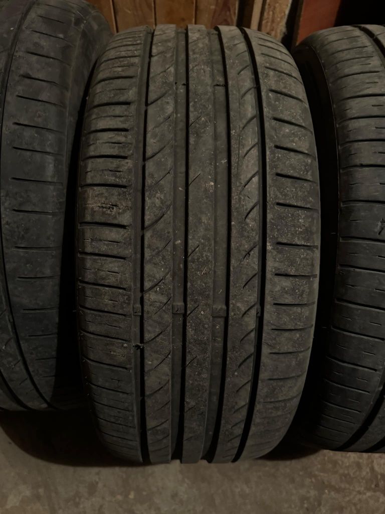 245 40 19 Летни гуми Tracmah Dot 1421