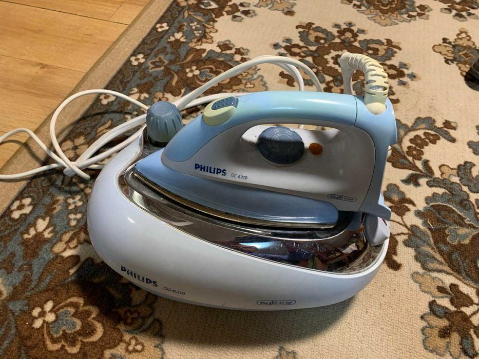 Ютия с пара Philips за части!!