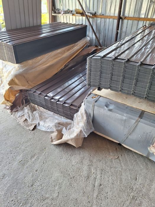 Tabla cutata colorta Al-zinc și zincata