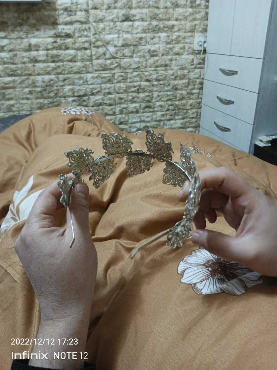 kelinlar uchun boshka taqadigan toj