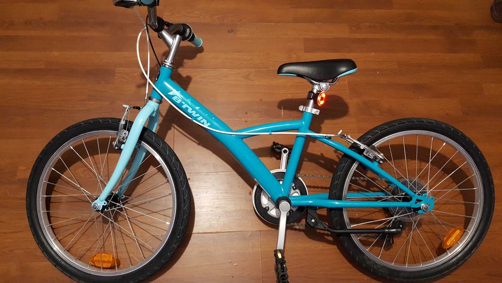 bicicleta btwin 20" CA NOUA !
