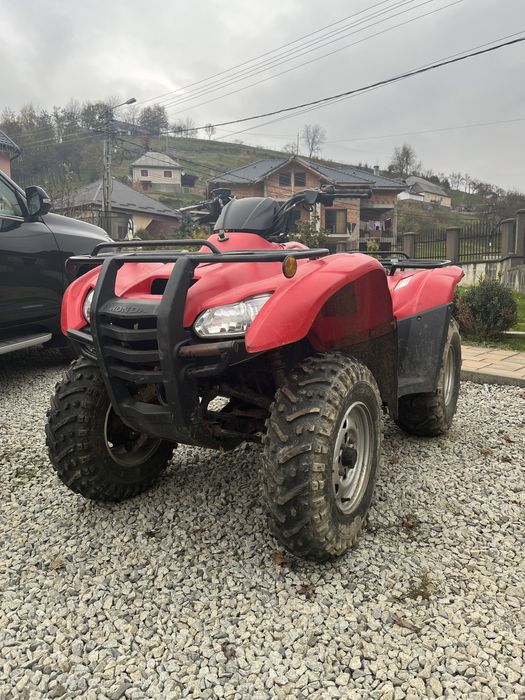Vând ATV  Honda 450