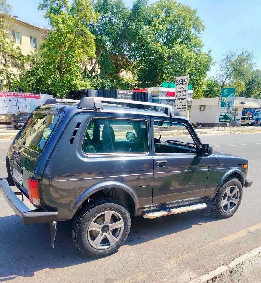 LADA NIVA 4x4 - 21214 своя, без вложений