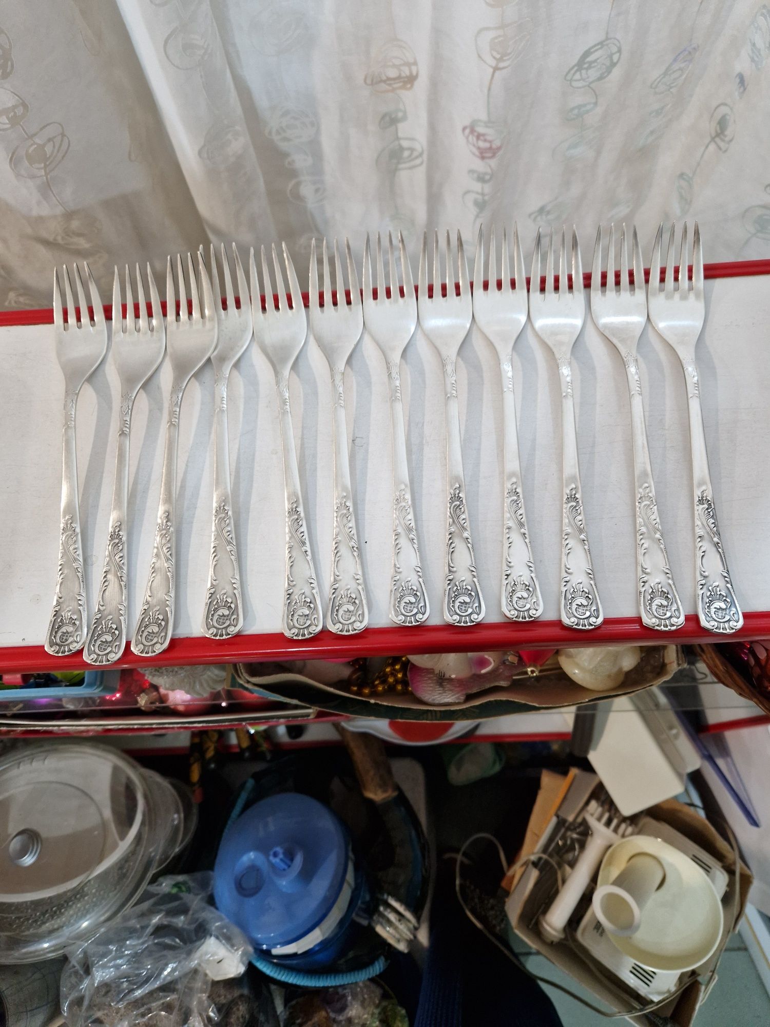 Продам столовые предметы