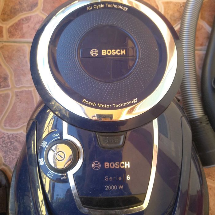 Пылесос BOSCH в отличном состоянии