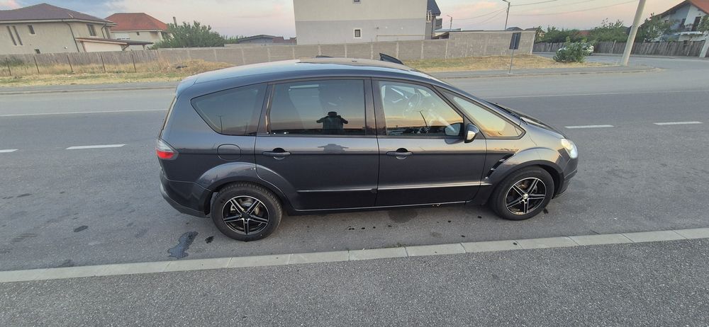 Vând Ford S Max an 2007, 265000 km reali.