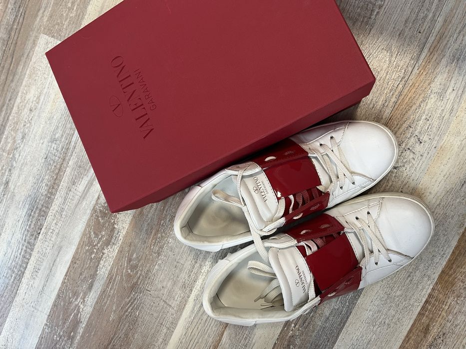 Valentino Garavani 39 н