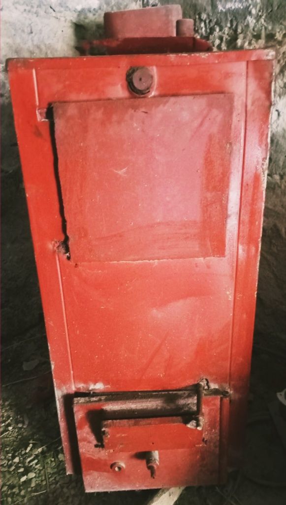 Продаётся котёл газовый