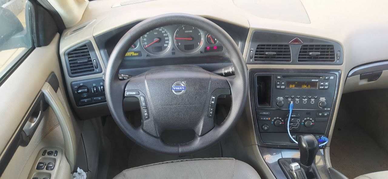 Volvo XC70 2.4 D5