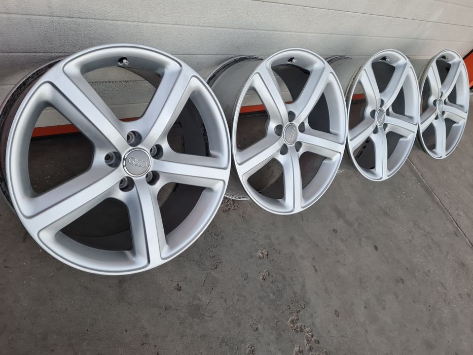Оригинални джанти за АУДИ AUDI Q5 R19 5x112 ET39 8J