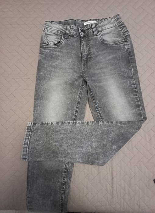 Дънки Reserved ръст 146см