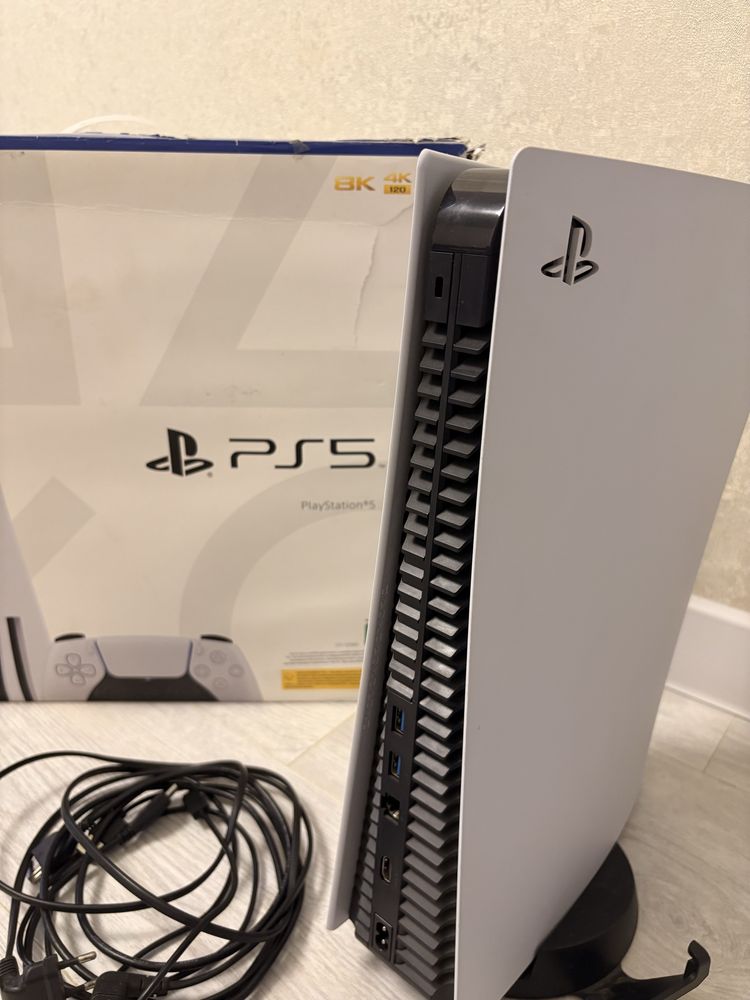 Ps5 в отличном состояний