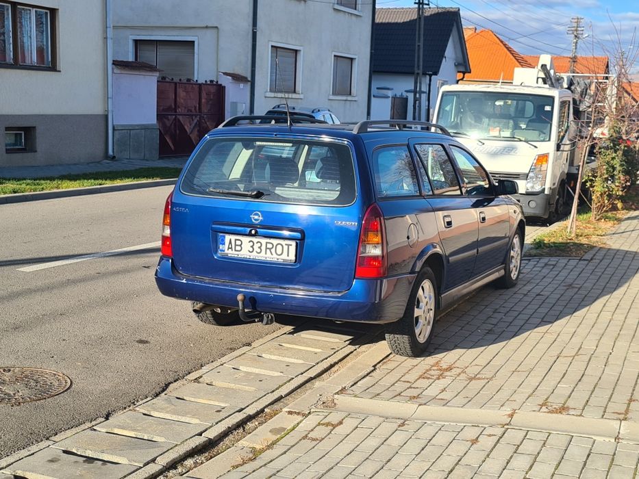 Opel Astra 1.7cdti Njoy