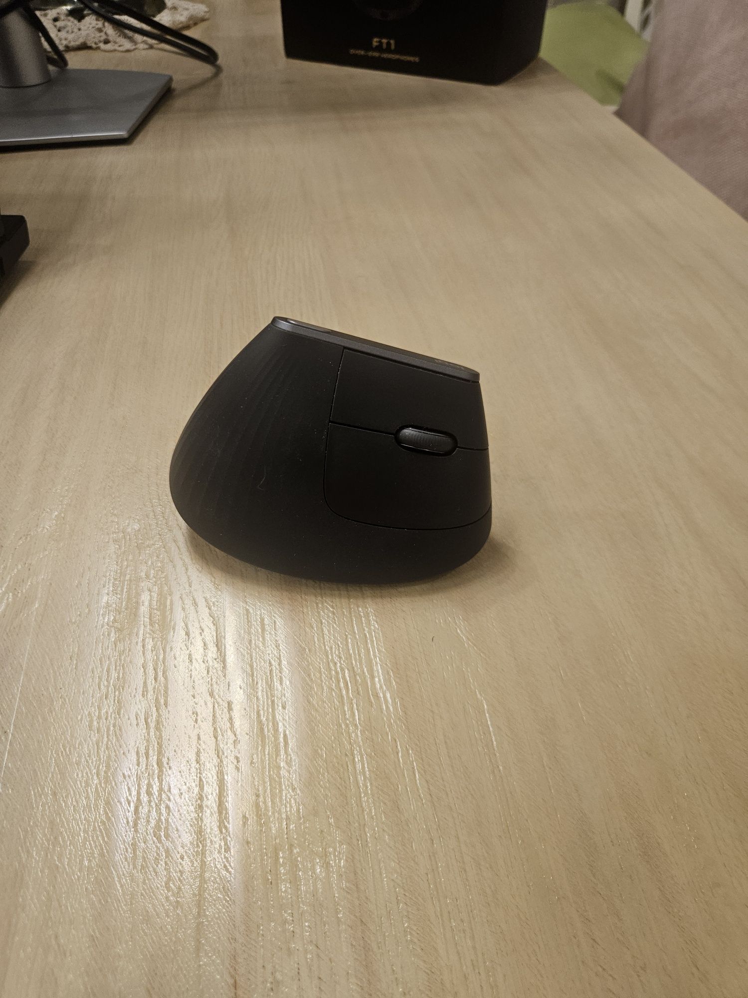 Logitech MX Vertical