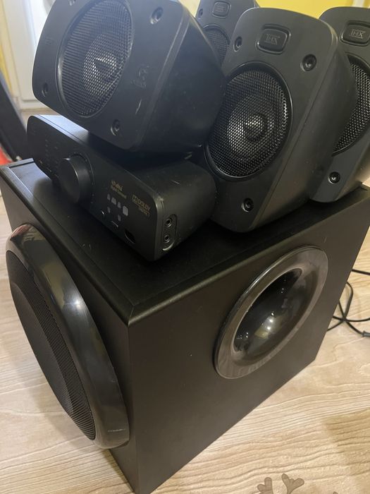 Аудиосистема Logitech z906
