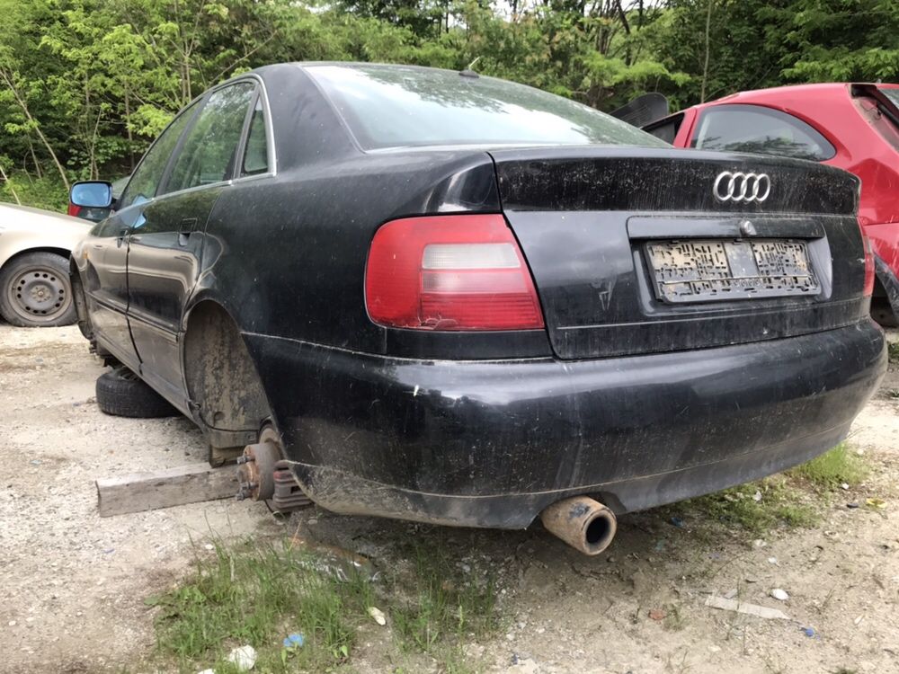 Audi A4 b5 2.5Tdi На Части